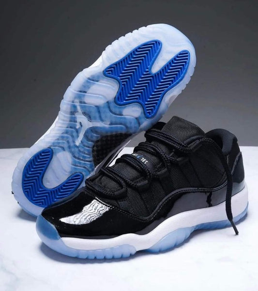 Jordan 11 Retro Low